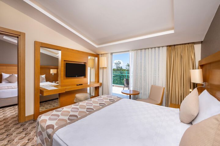 Room 58 of 321