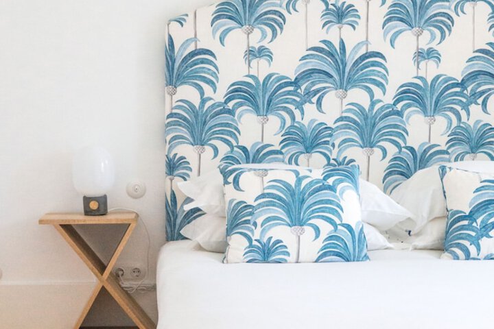 Room 8 of 60