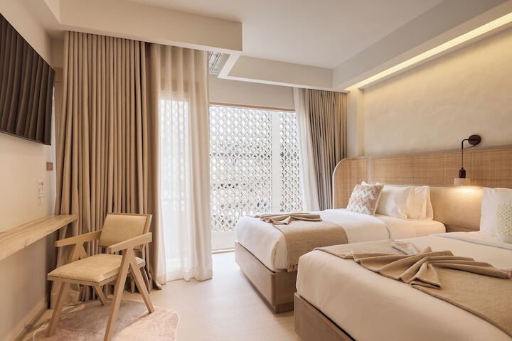 Room 10 of 54