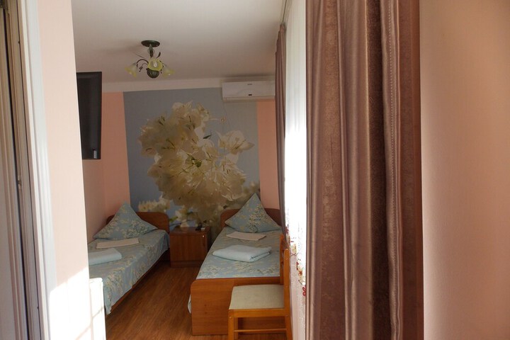 Room 12 of 59