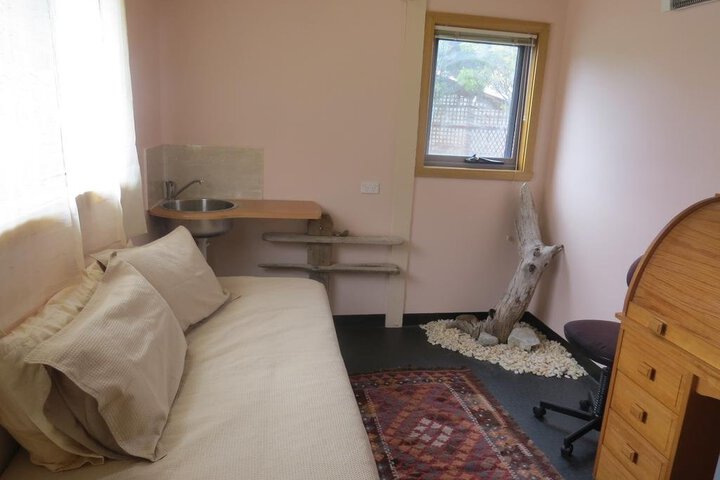 Room 3 of 16