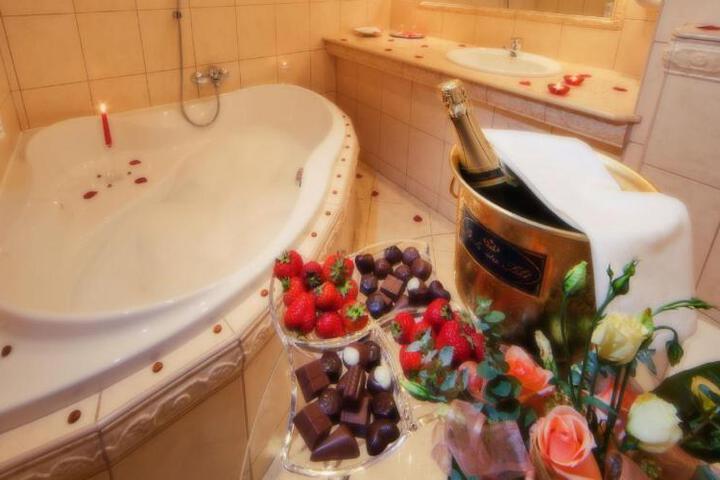 General 11 of 48