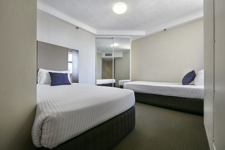 Room 42 of 105