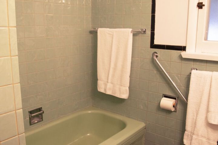 Room 181 of 215