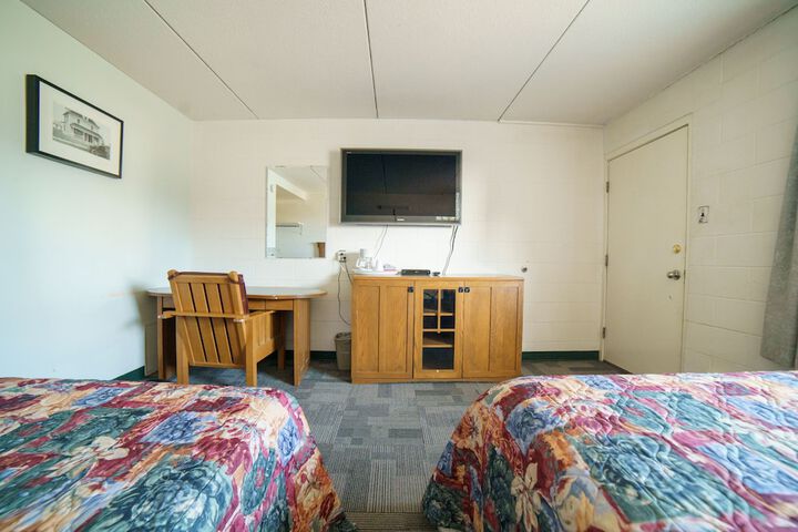 Room 14 of 21