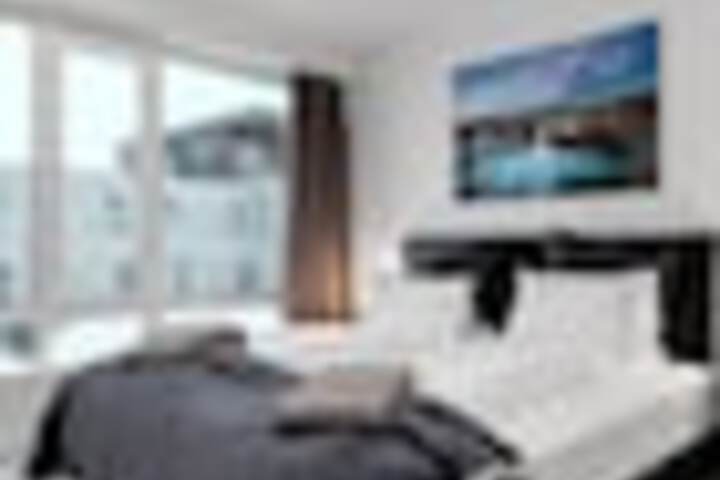 Room 14 of 219