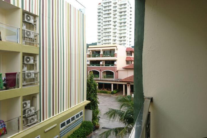 Room 55 of 97