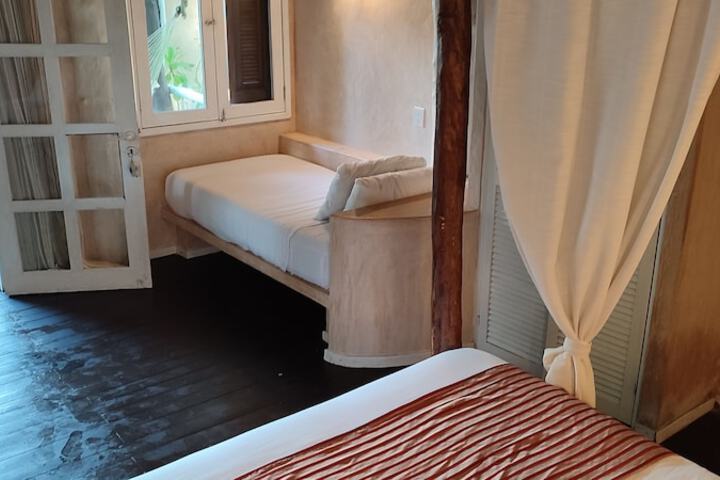 Room 55 of 171