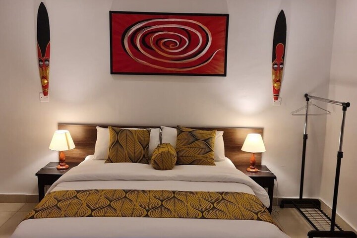Room 5 of 36