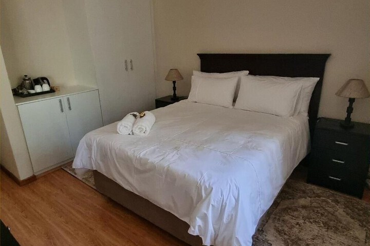 Room 16 of 52