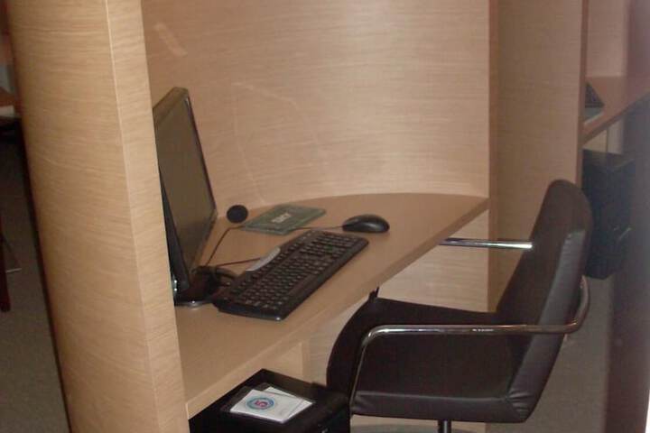 Business Center 41 of 41