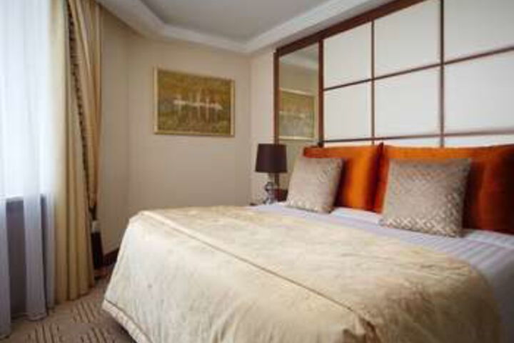 Room 56 of 90