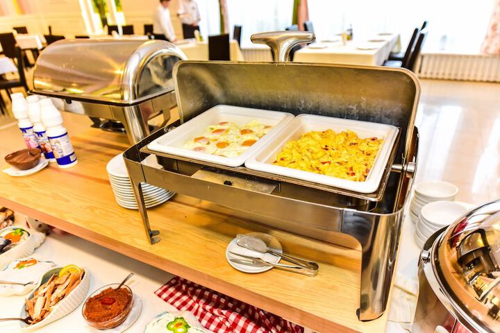 Breakfast/Coffee Service 96 of 147