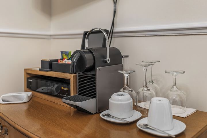 Breakfast/Coffee Service 91 of 115