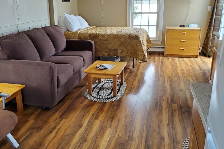 Superior Apartment 3 Double Beds Sofa (21 of 21)