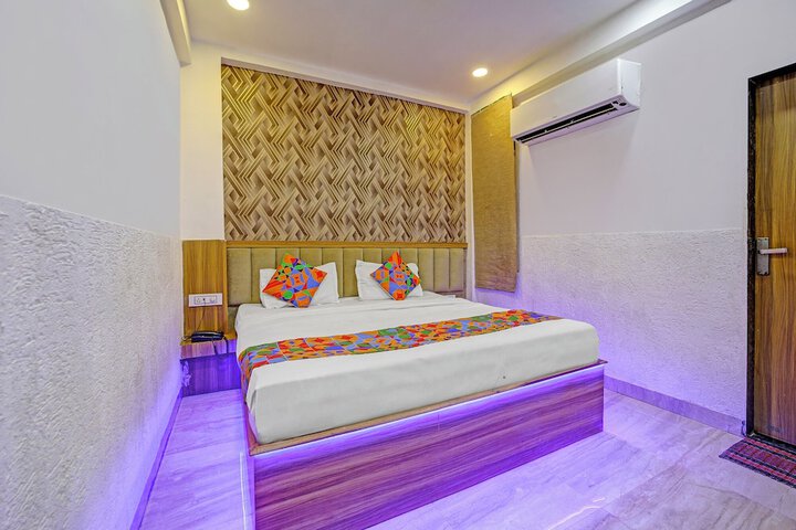 Room 14 of 29