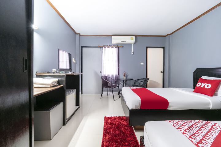 Room 8 of 25