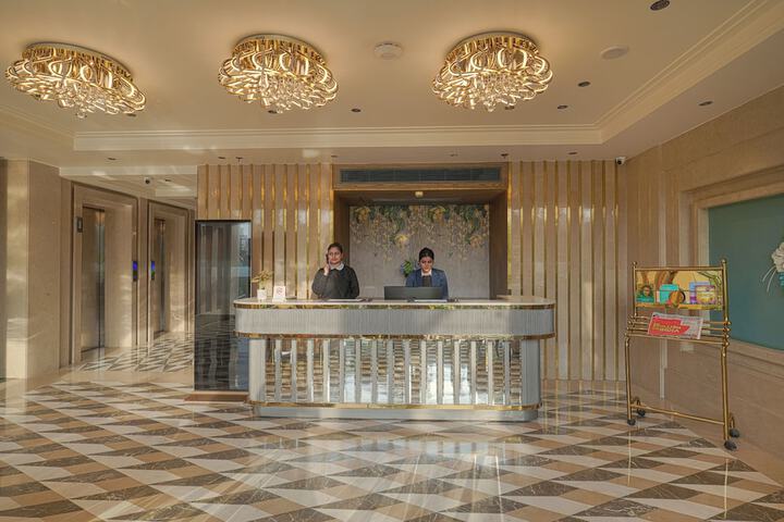 Hotel Interior 7 of 63