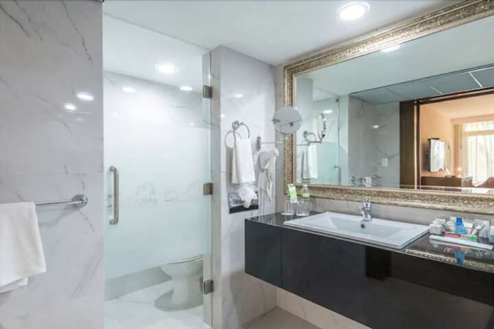 Bath Photo