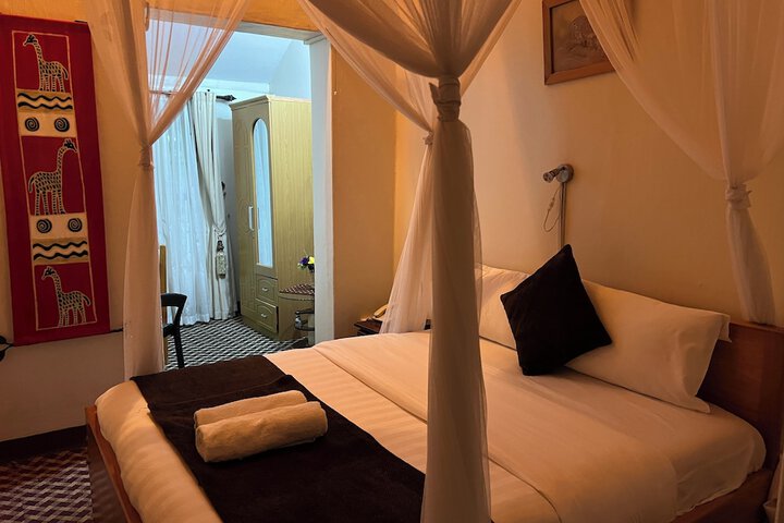 Room 3 of 29