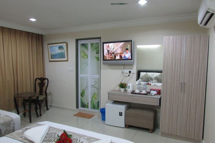Room 16 of 52