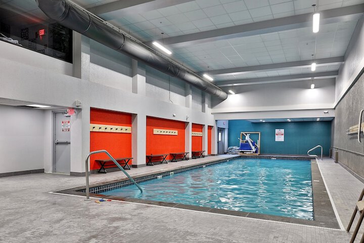 Pool 103 of 234
