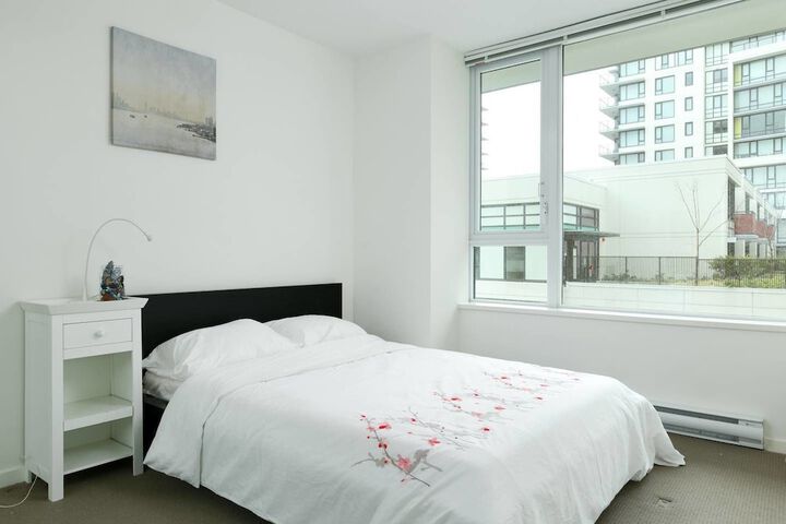 Room 2 of 21