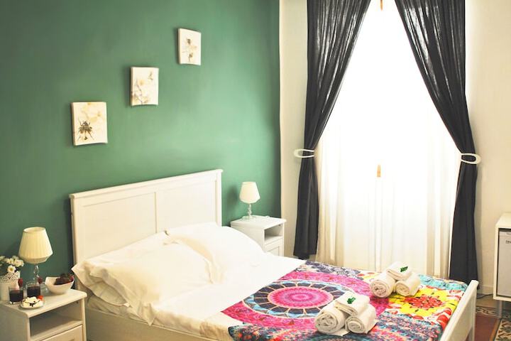 Room 16 of 63
