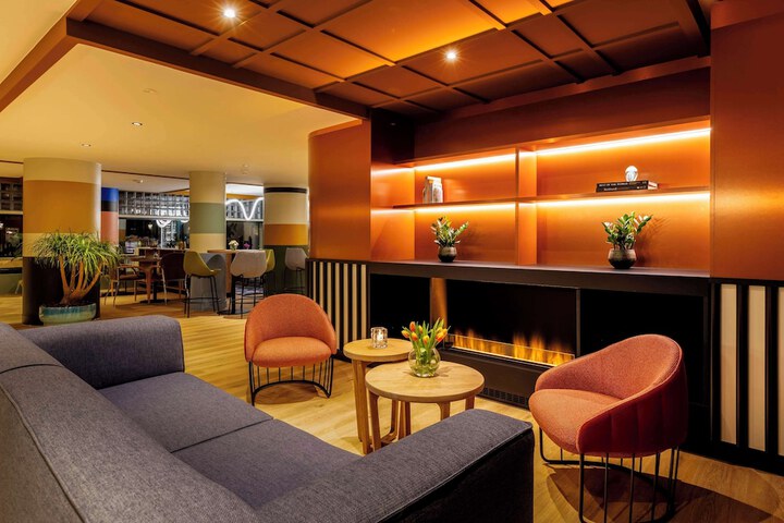 Hotel Lobby