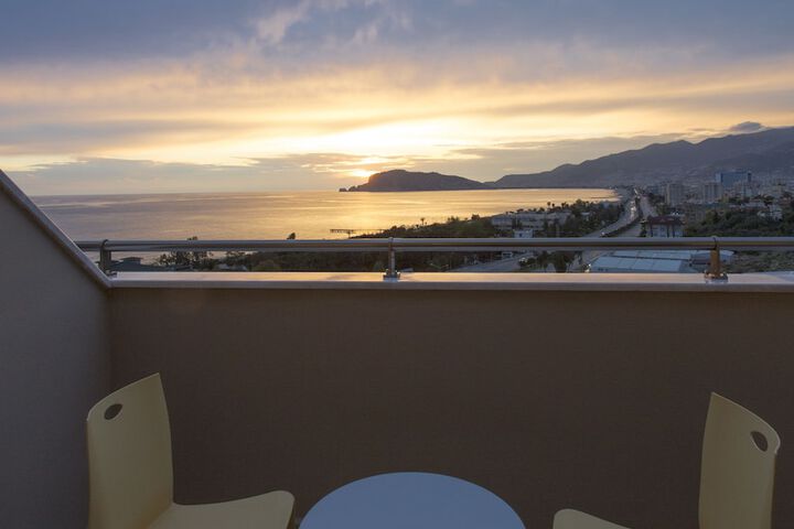 Terrace/Patio 20 of 81