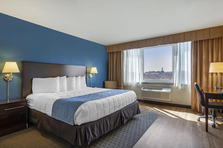 Standard | King Bed (1 of 2)