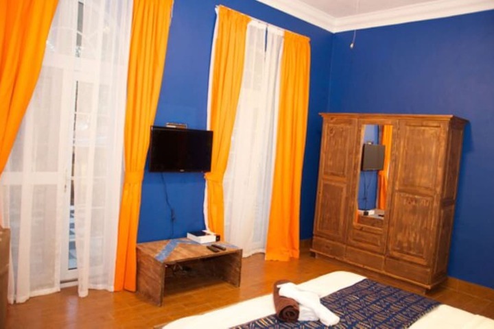 Room 45 of 74