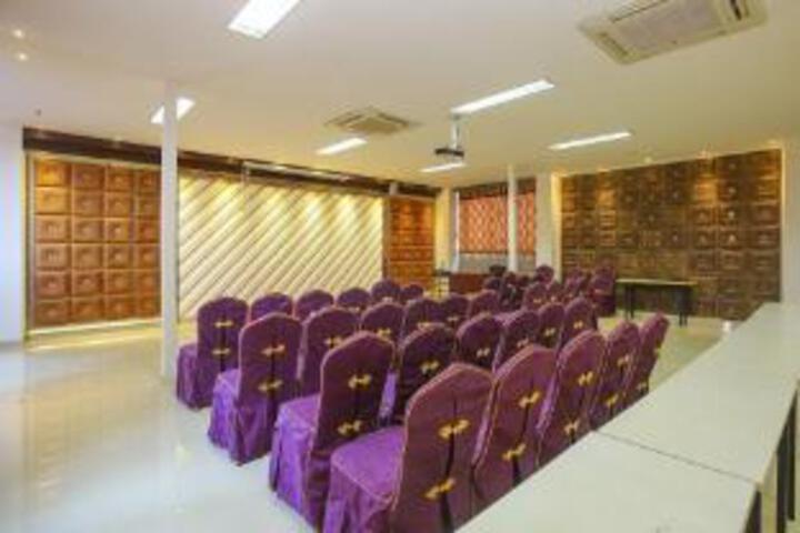 Yidun Xinhao Hotel