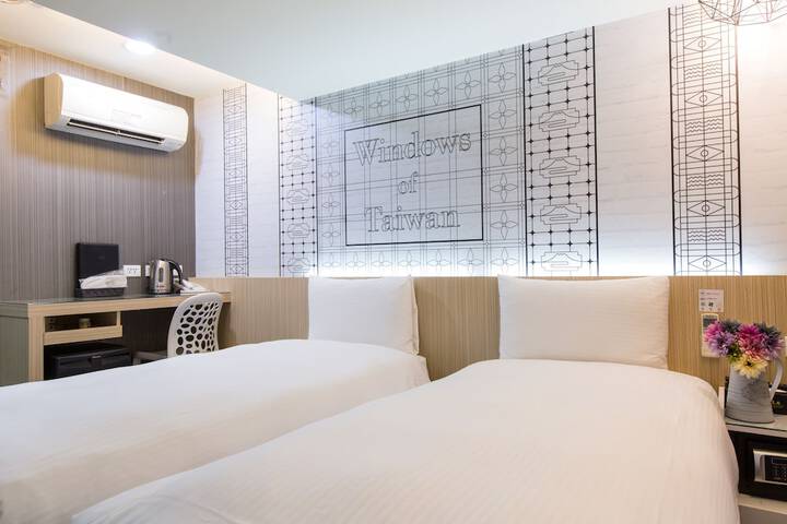Room 20 of 66
