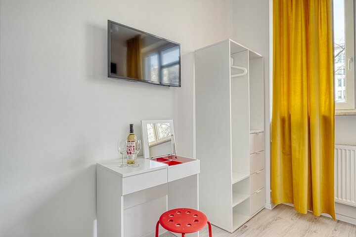 Room 19 of 36