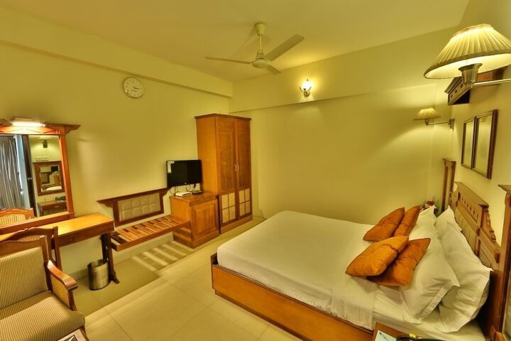 Room 3 of 30