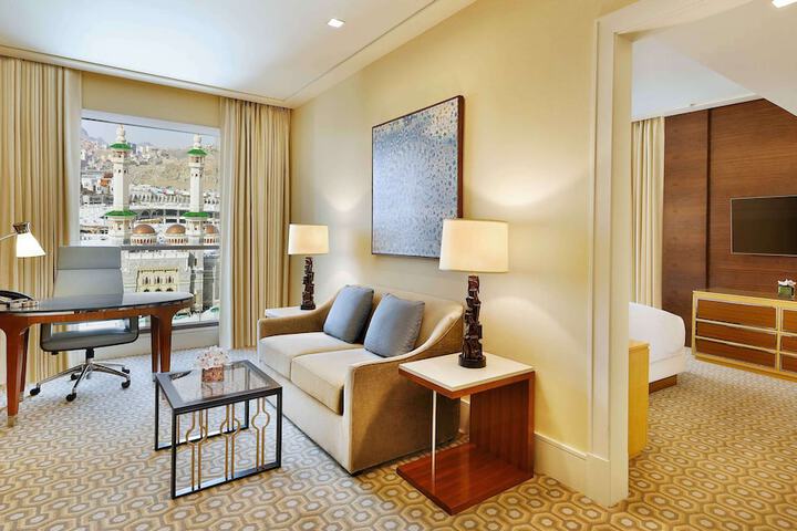 Room 20 of 91