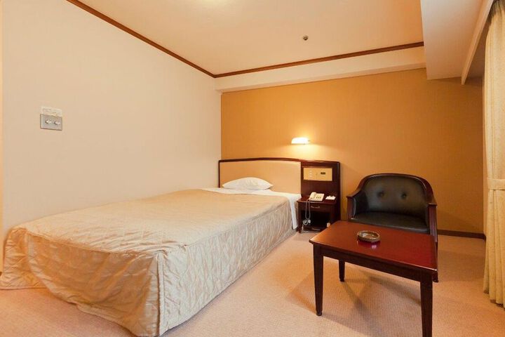 Room 29 of 66