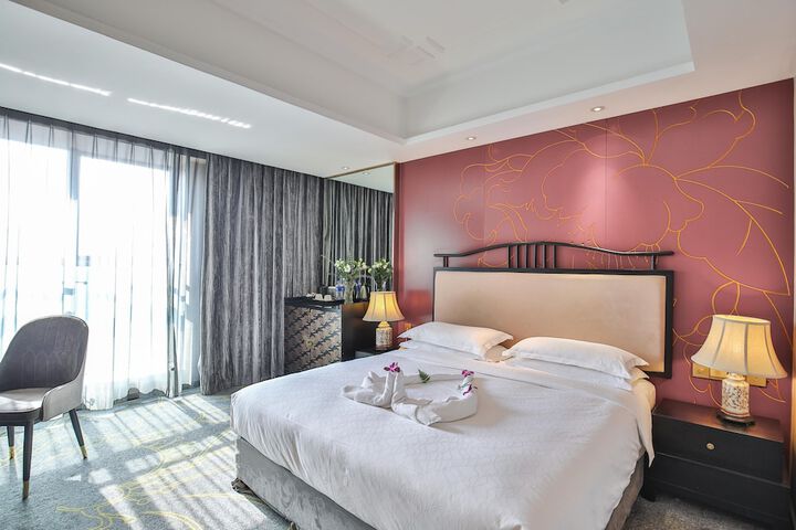 Room 13 of 62