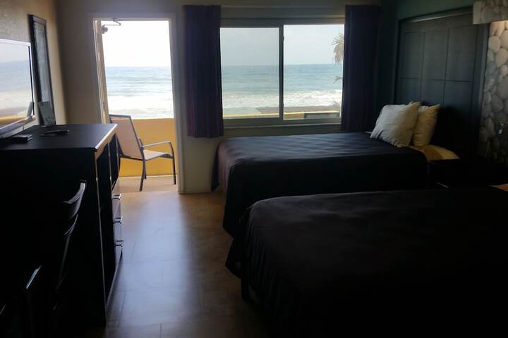 2 Double Beds (27 of 59)
