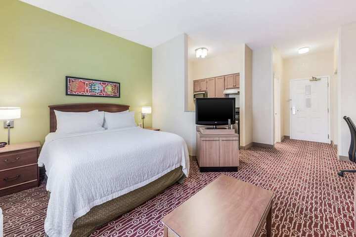 Room 10 of 31