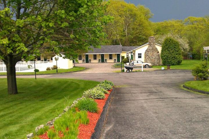Hotel 55 of 60