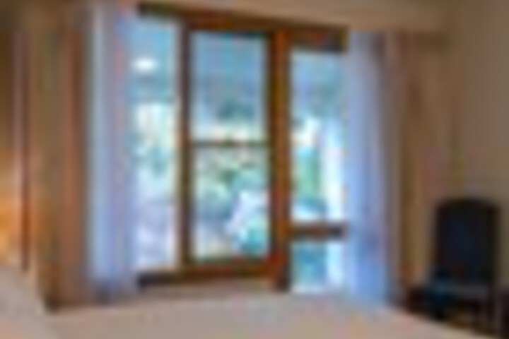 Room 59 of 210