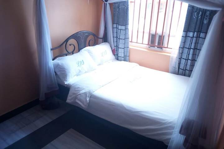 Room 2 of 14