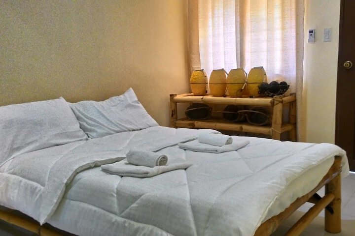 Room 2 of 14
