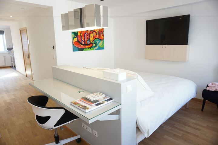 Room 26 of 41