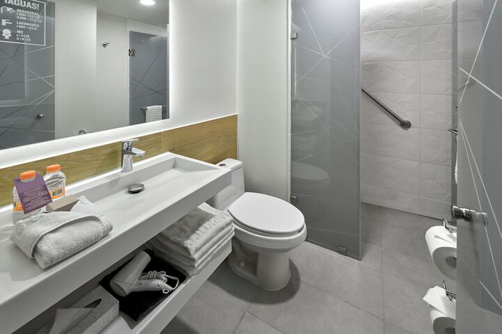 Bathroom Interior Photo