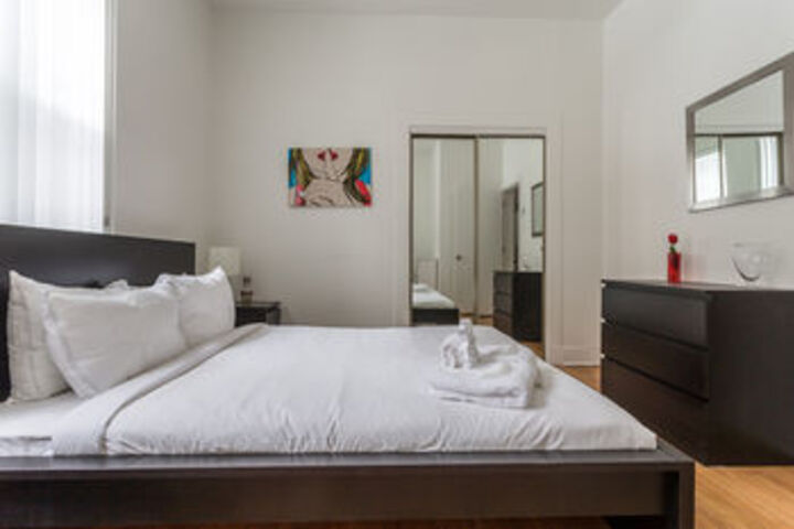 Room 12 of 24