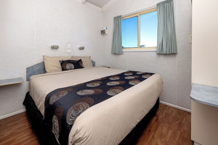 Room 47 of 144