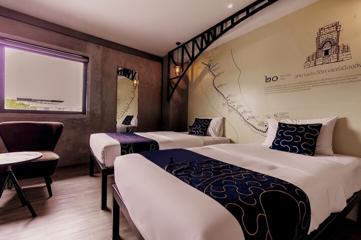Room 13 of 69